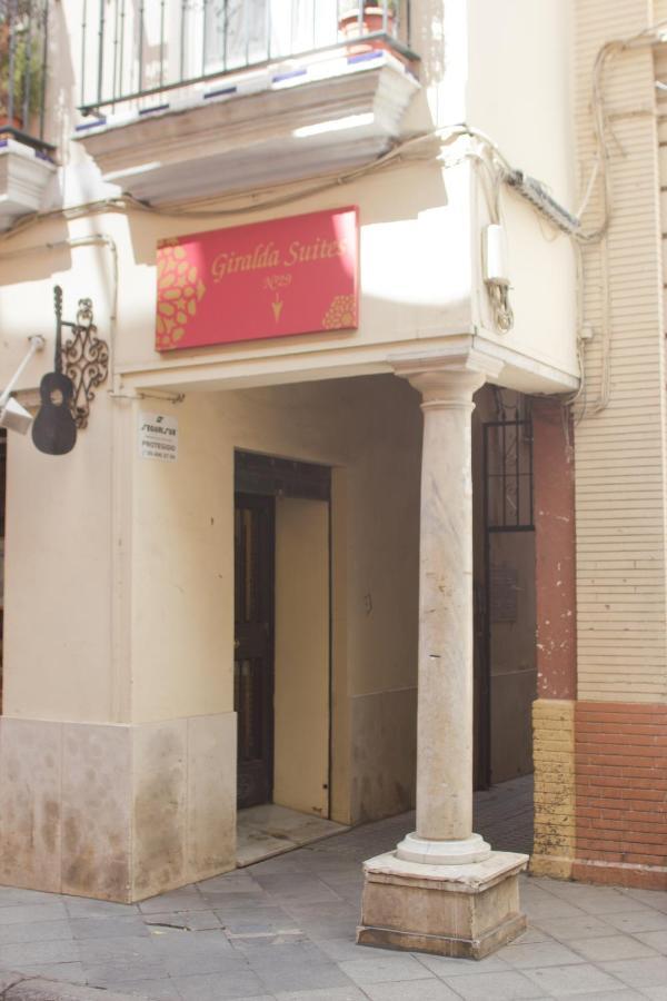 Life Apartments Giralda Suites Seville Exterior photo